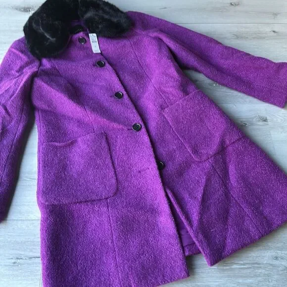 TALBOTS FAUX FUR COLLAR BOUCLÉ COAT Women's Purple Coat size Medium NWT